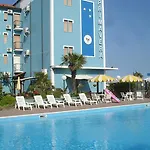 Primavera Sul Mare Готель 3*