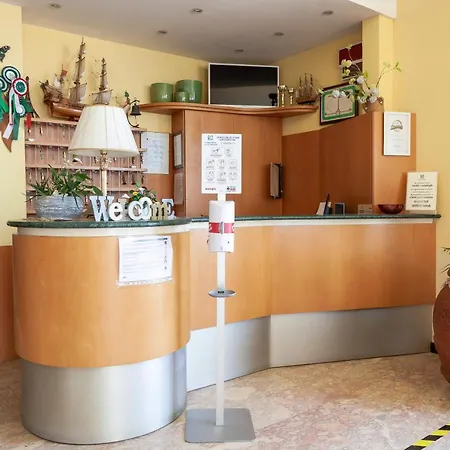 Primavera Sul Mare Hotel 3*