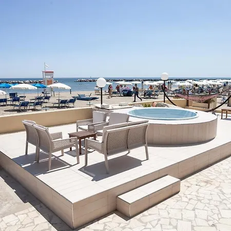 Hotel Primavera Sul Mare Lido Di Savio