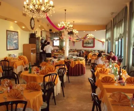 Hotel Primavera Sul Mare Lido Di Savio
